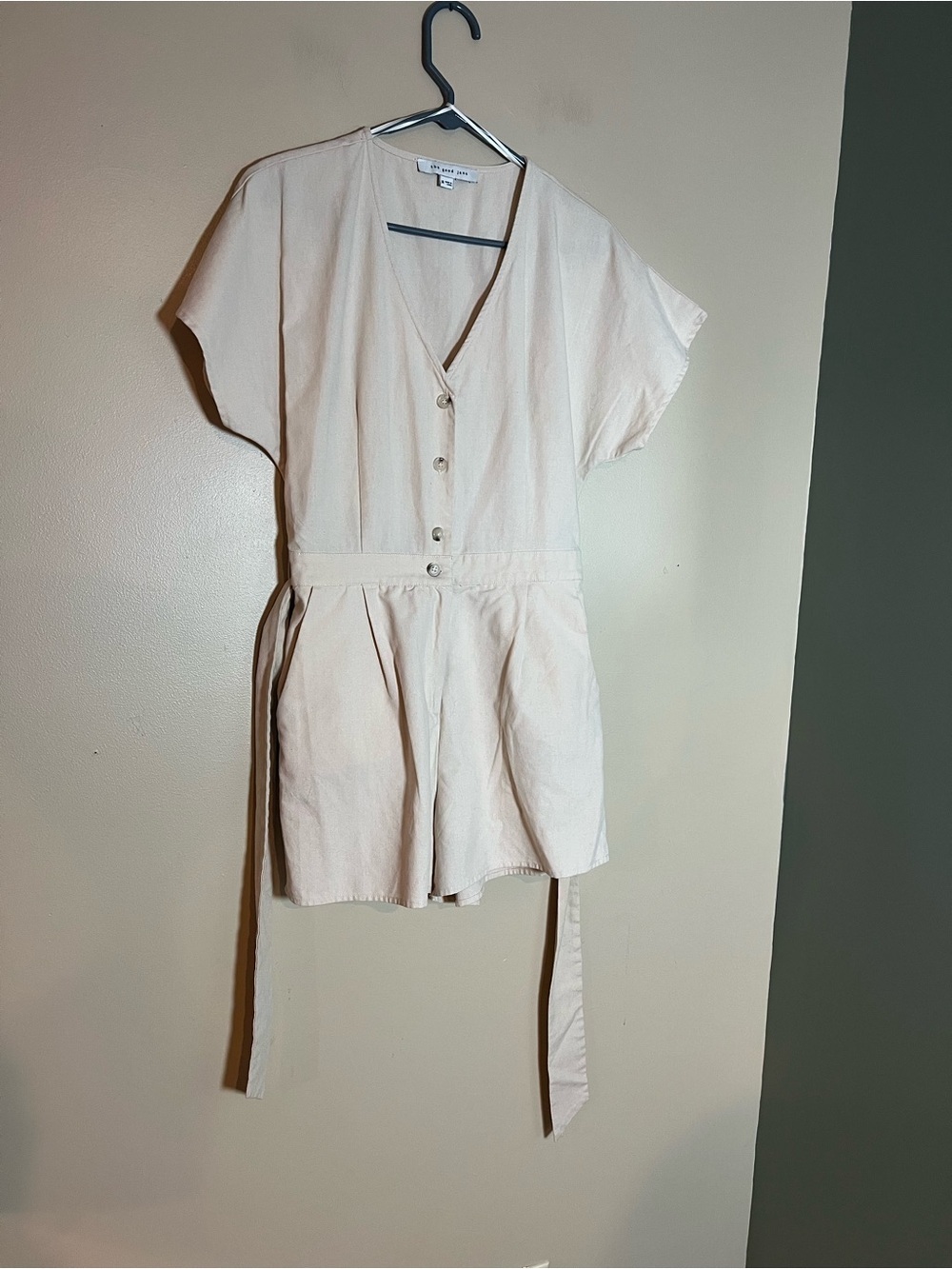 The Good Jane Voyager Taylor Short Romper Ivory Size M Cotton Linen Blend